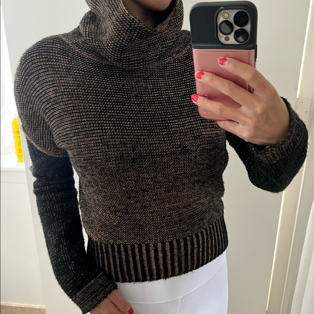 Zara Size Small Black and Gold Loose Cowl Turtle Neck Sweater